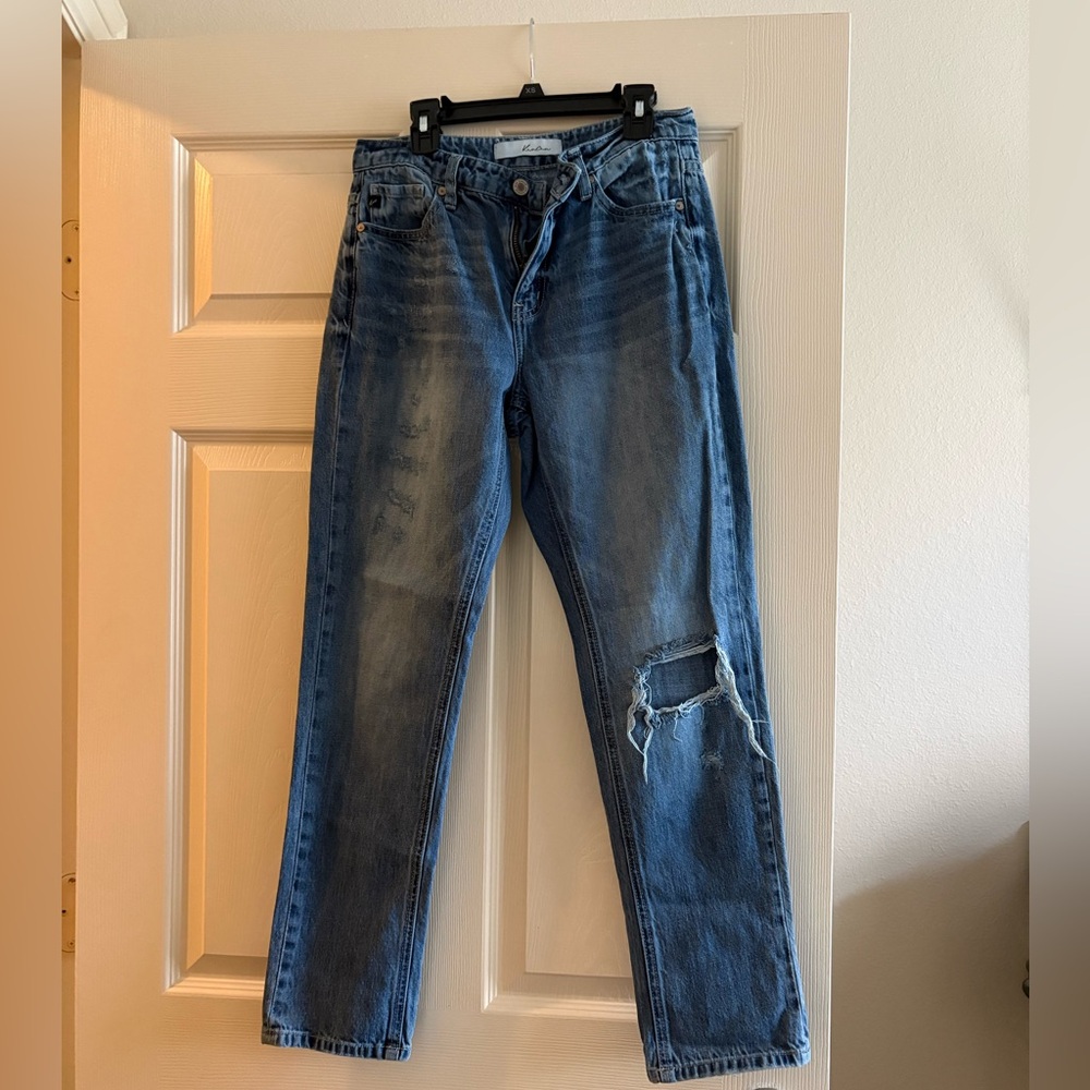 Women’s KanCan distressed straight leg jeans